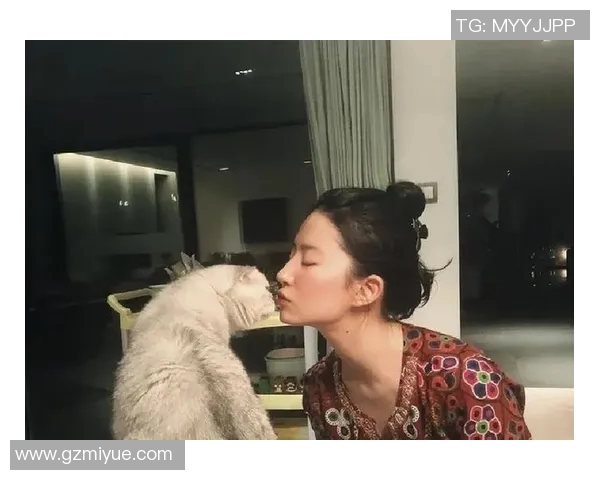 足球明星们纷纷惊叹刘亦菲的美丽与魅力引发热议